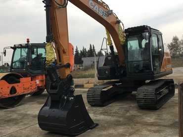 Adana Yüreğir Satılık Paletli Excavatör