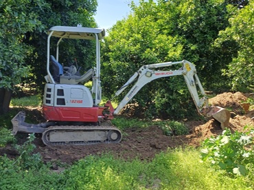 Adana Yüreğir Satılık Mini Paletli Excavatör